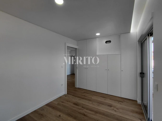 Apartamento para Venda em Arcozelo Foto 8