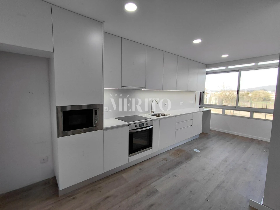 Apartamento para Venda em Arcozelo Foto 2