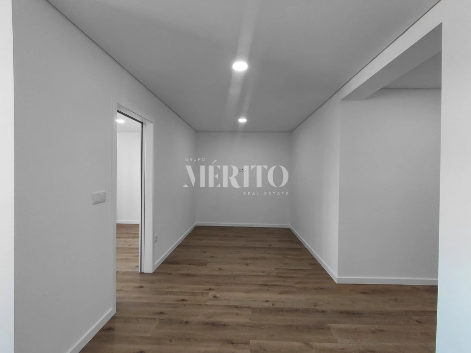 Apartamento para Venda em Arcozelo Foto 6