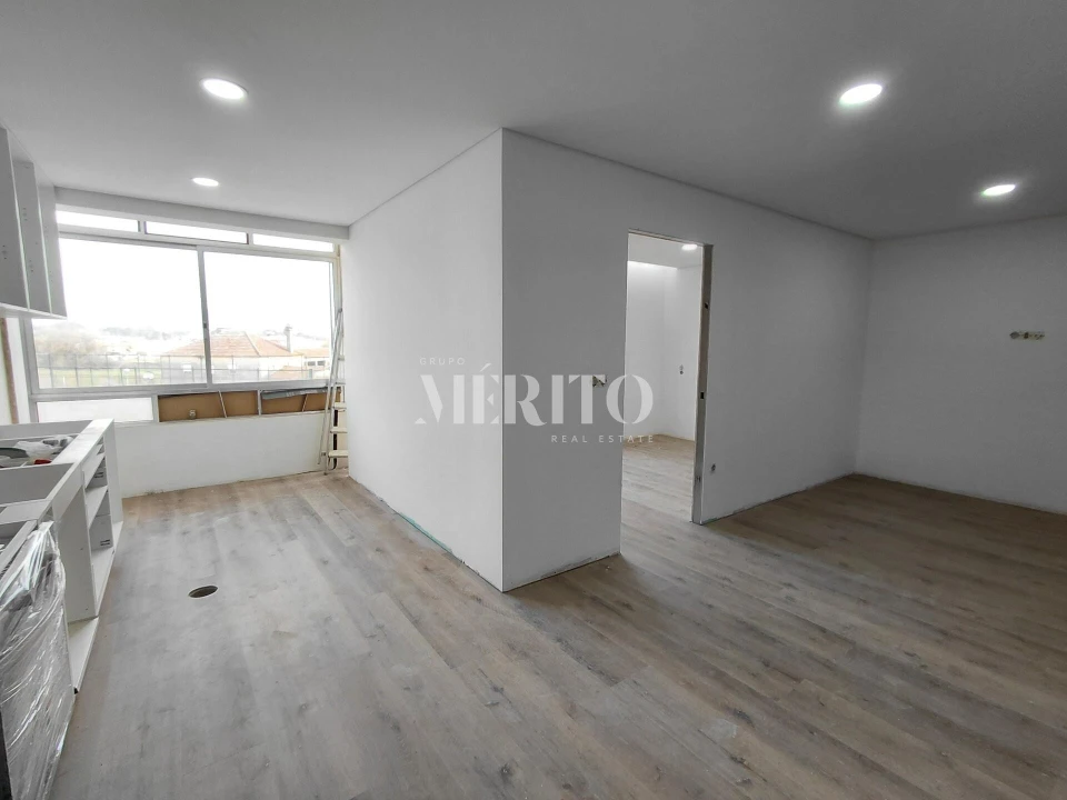 Apartamento para Venda em Arcozelo Foto 6