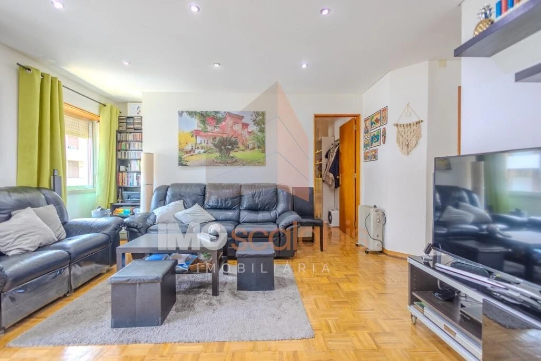 Apartamento T2 para Venda em Romeira e Várzea Foto 5