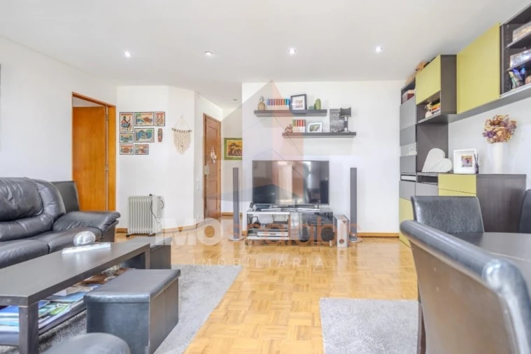 Apartamento T2 para Venda em Romeira e Várzea Foto 4