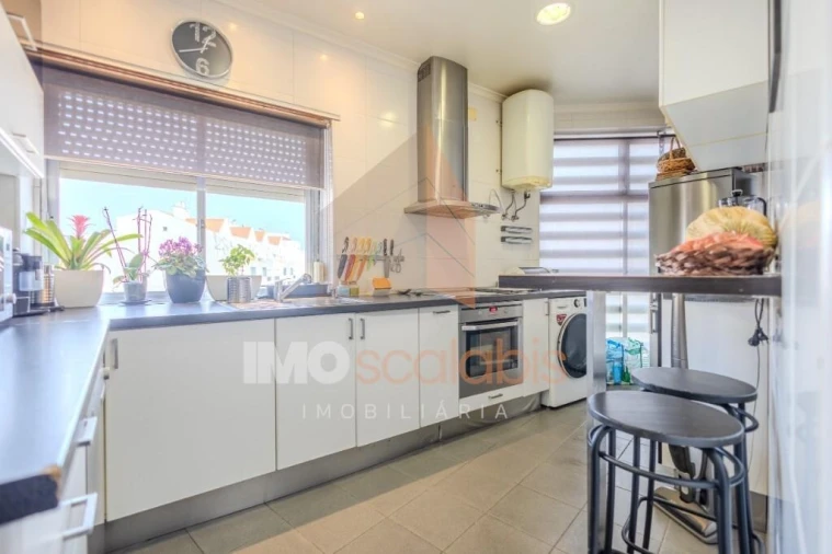 Apartamento T2 para Venda em Romeira e Várzea Foto 8