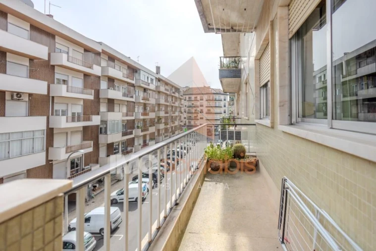 Apartamento T2 para Venda em Romeira e Várzea Foto 7