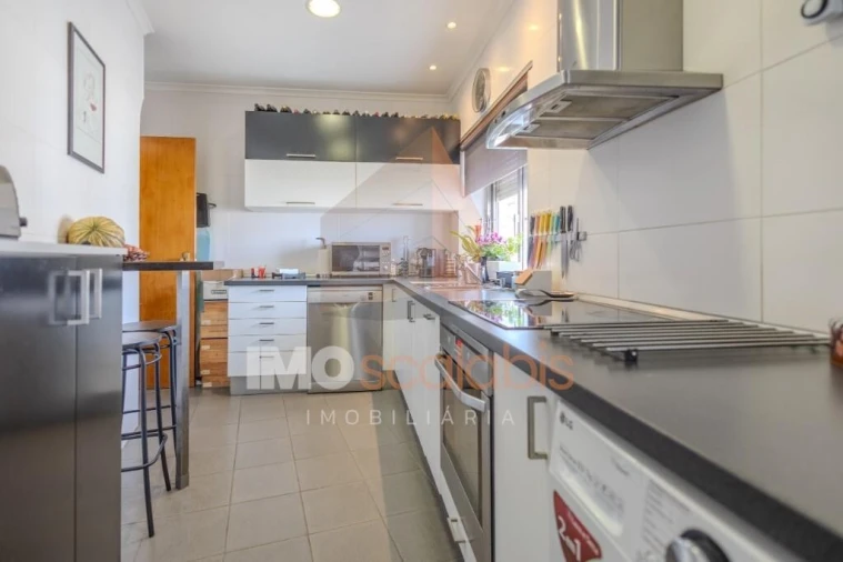 Apartamento T2 para Venda em Romeira e Várzea Foto 10