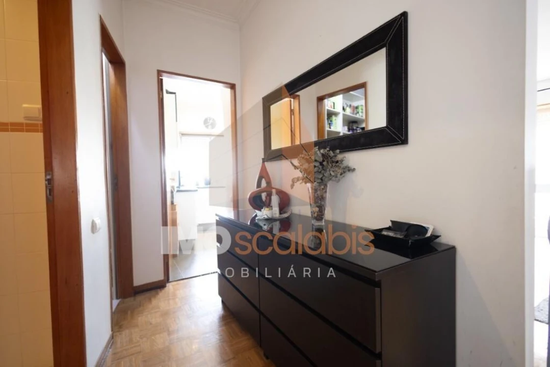 Apartamento T2 para Venda em Romeira e Várzea Foto 2