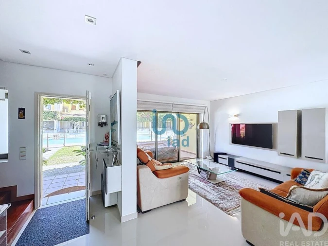 Moradia T3 para Venda em Luz de Tavira e Santo Estêvão Foto 12