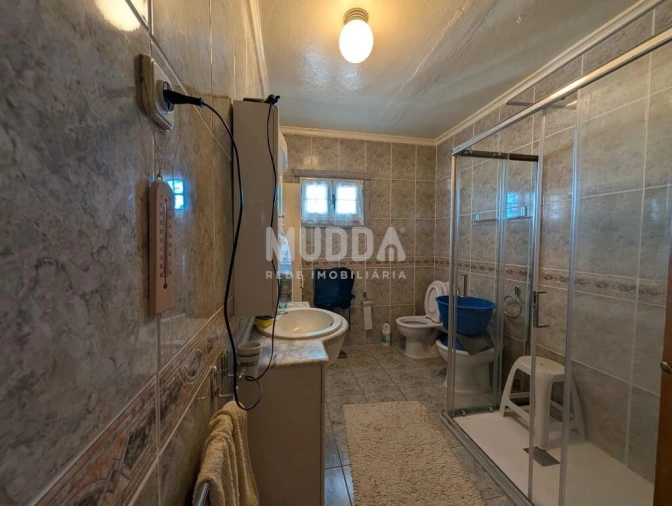 Moradia T4 para Venda em Grijo de Parada Foto 9