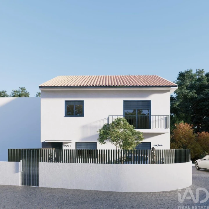 Apartamento T1 para Venda em Darque Foto 12