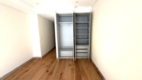 Apartamento T2 para Arrendamento em Estrela