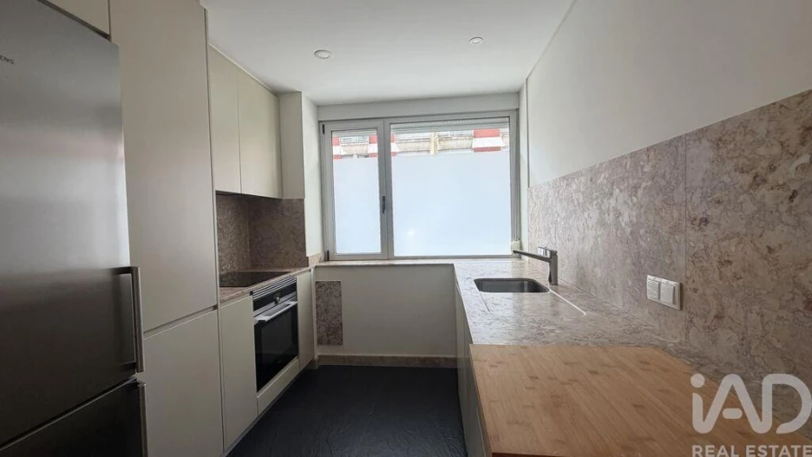 Apartamento T2 para Arrendamento em Estrela Foto 8