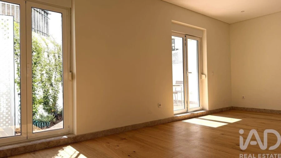 Apartamento T2 para Arrendamento em Estrela Foto 15