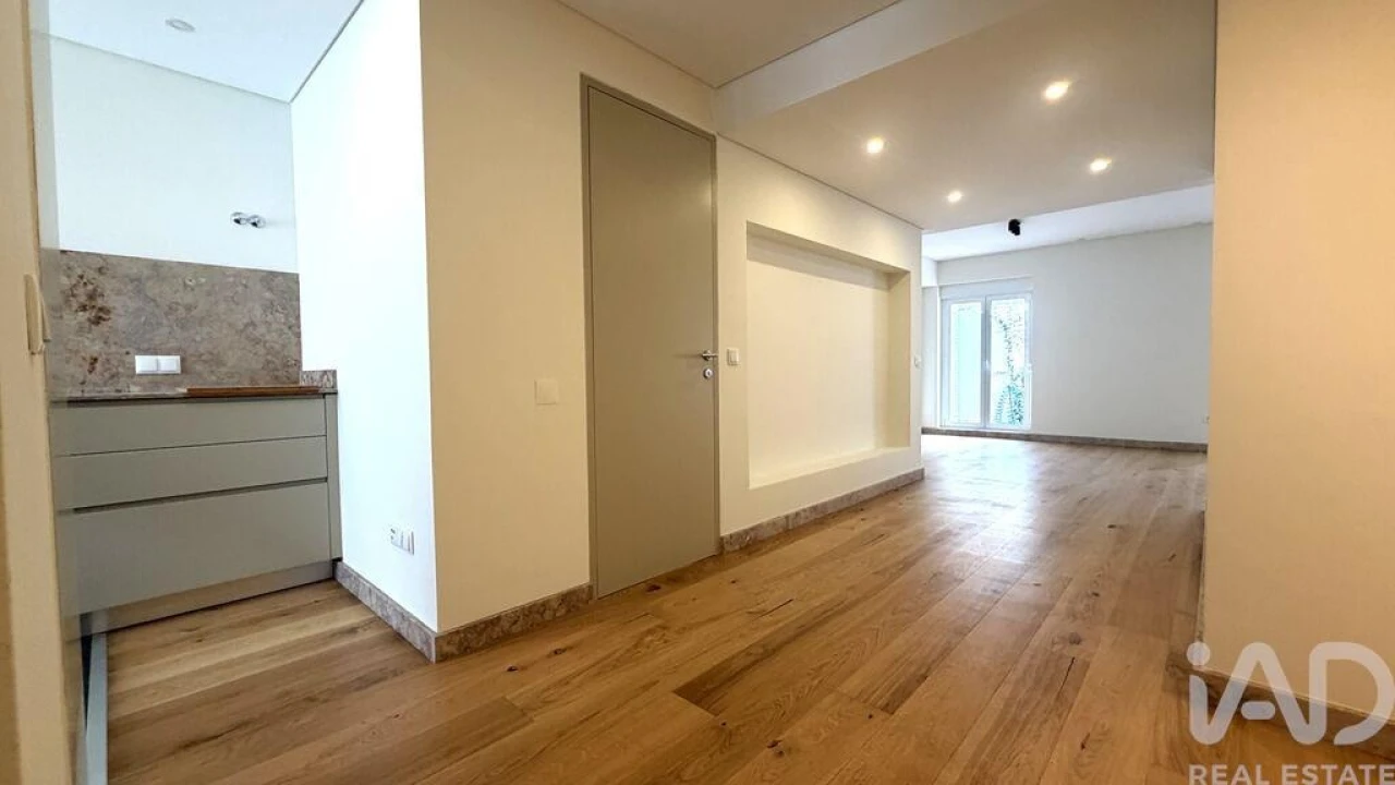 Apartamento T2 para Arrendamento em Estrela Foto 14