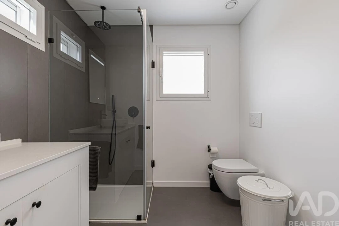 Moradia T4 para Venda em Santo Isidoro Foto 29