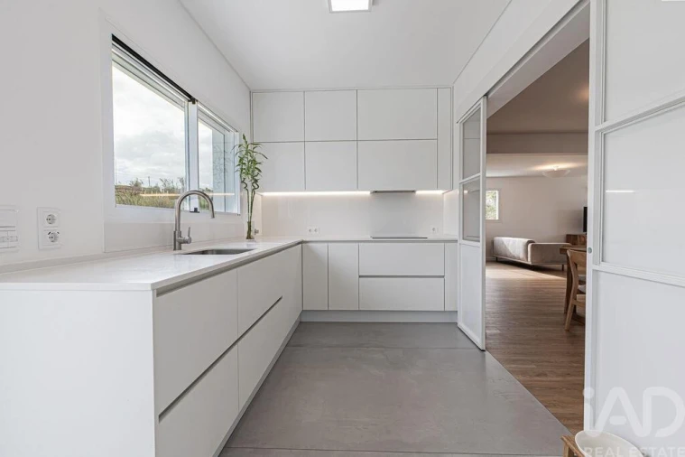 Moradia T4 para Venda em Santo Isidoro Foto 24