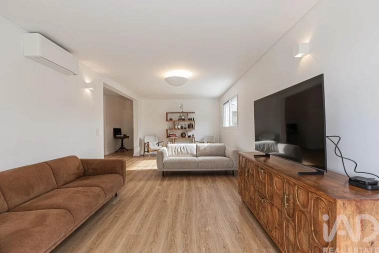 Moradia T4 para Venda em Santo Isidoro Foto 20