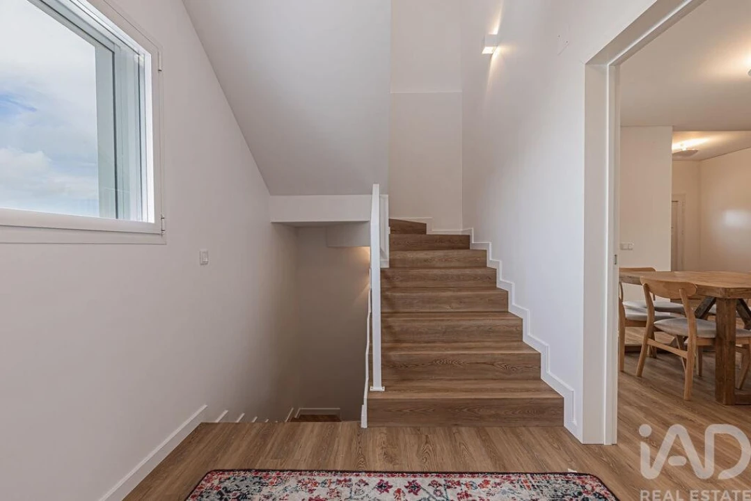 Moradia T4 para Venda em Santo Isidoro Foto 40