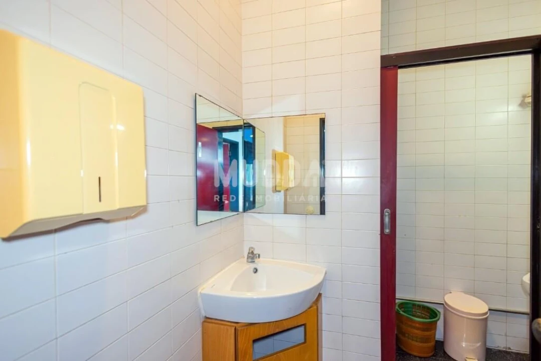 Loja para Venda em Requeixo, Nossa Senhora de Fátima e Nariz Foto 25