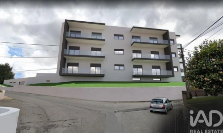 Apartamento T3 para Venda em Nogueira do Cravo e Pindelo