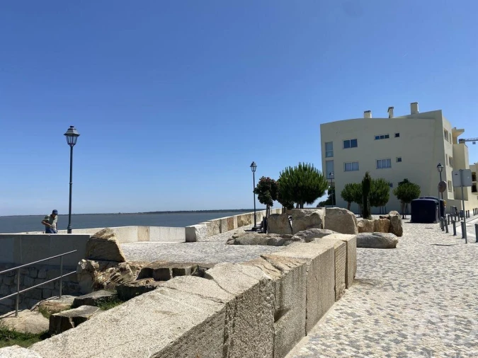 Apartamento T3 para Venda em Alcochete Foto 19