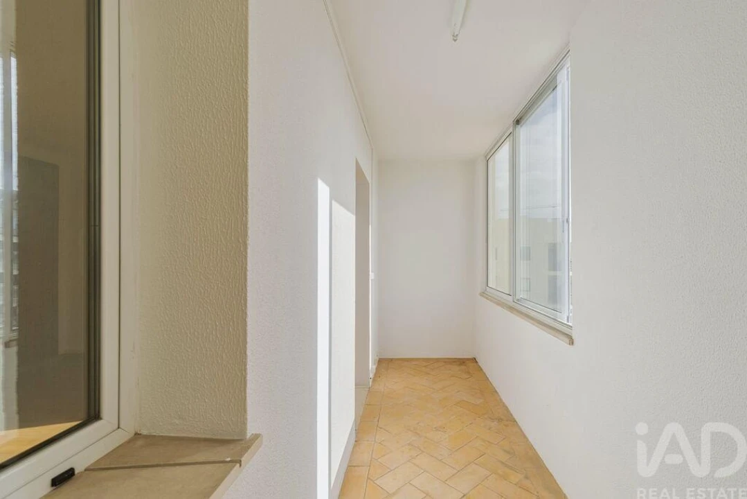 Apartamento T3 para Venda em Alcochete Foto 35