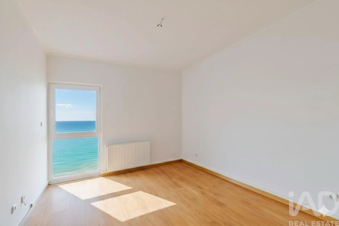 Apartamento T3 para Venda em Alcochete Foto 28