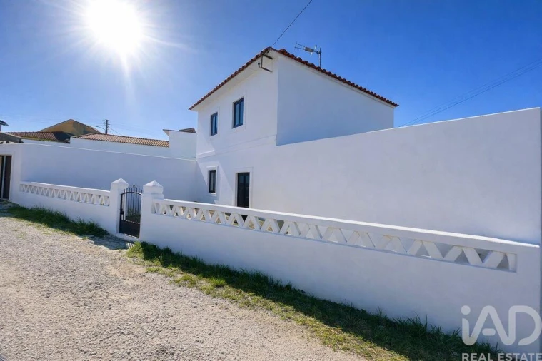 Moradia T3 para Venda em Carvalhal Foto 2
