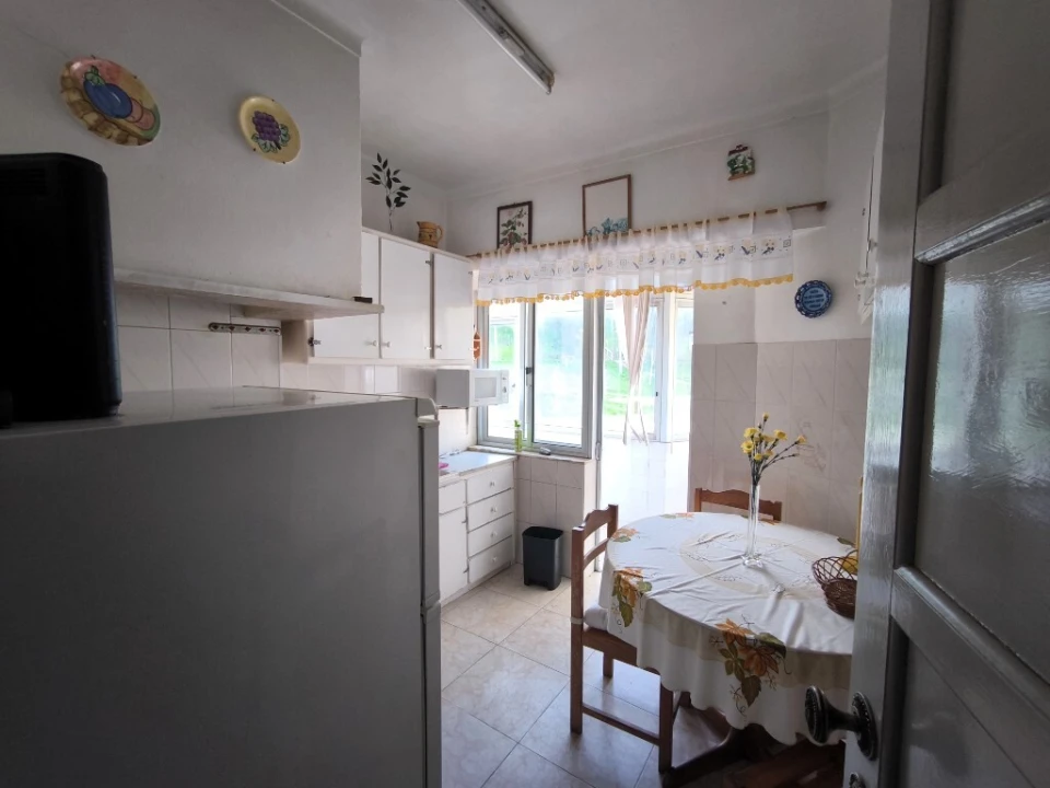 Apartamento T2 para Venda em Sesimbra (Santiago) Foto 3