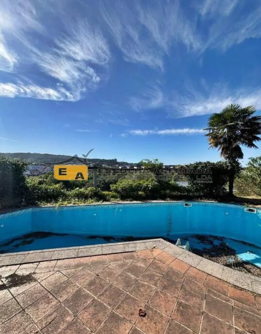 Moradia T5 para Venda em Meinedo Foto 20