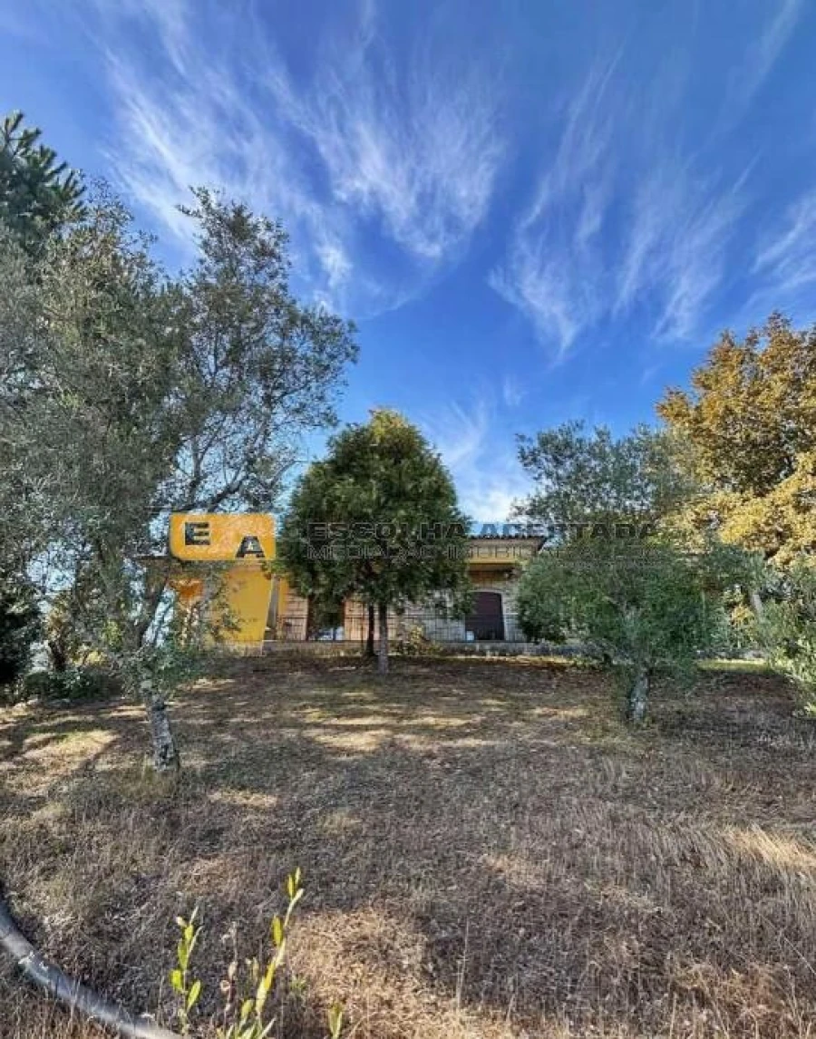 Moradia T5 para Venda em Meinedo Foto 26