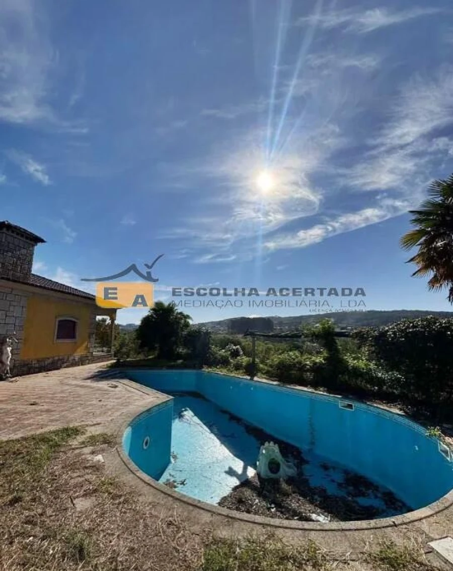 Moradia T5 para Venda em Meinedo Foto 19