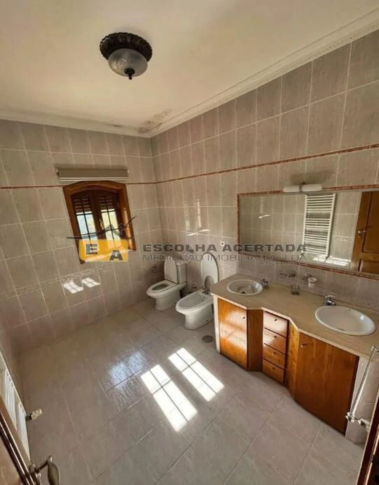 Moradia T5 para Venda em Meinedo Foto 14