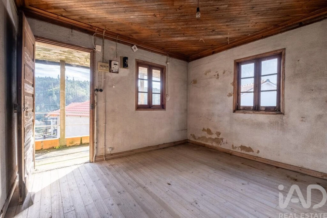 Moradia T3 para Venda em Penacova Foto 19