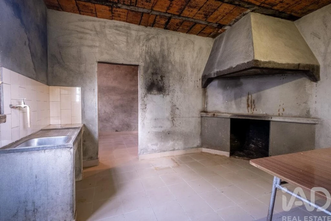 Moradia T3 para Venda em Penacova Foto 8