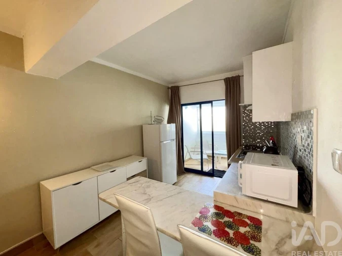 Apartamento T1 para Venda em Portimão Foto 4