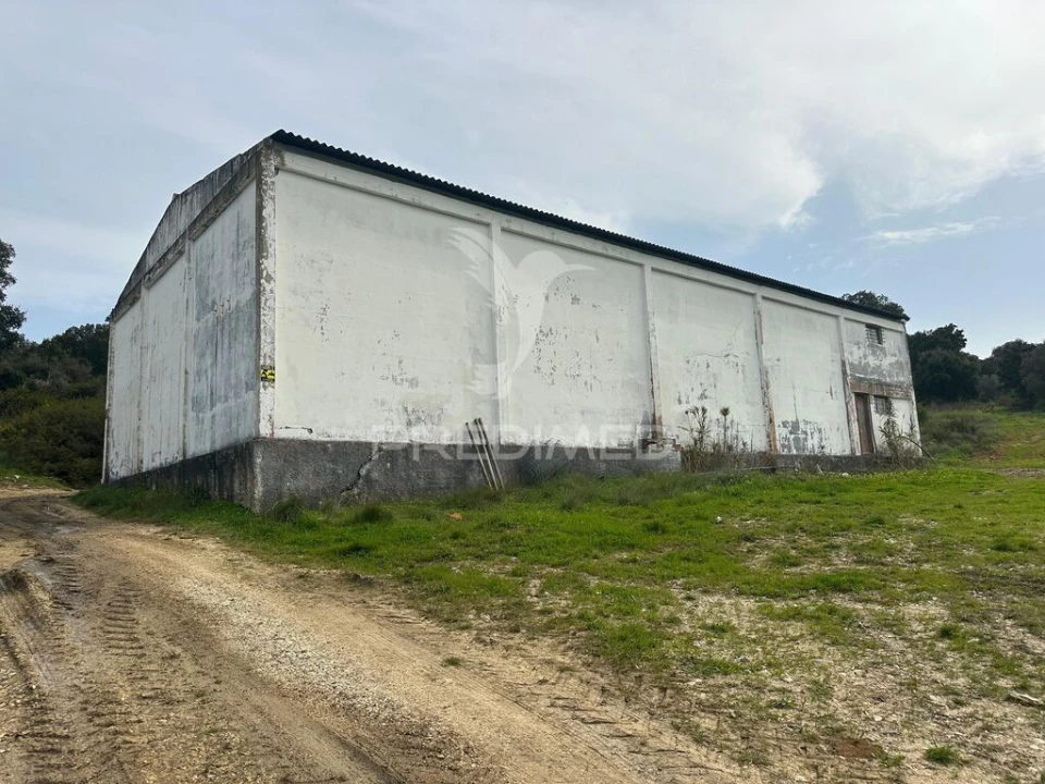 Armazém para Venda em Aveiras de Cima Foto 11