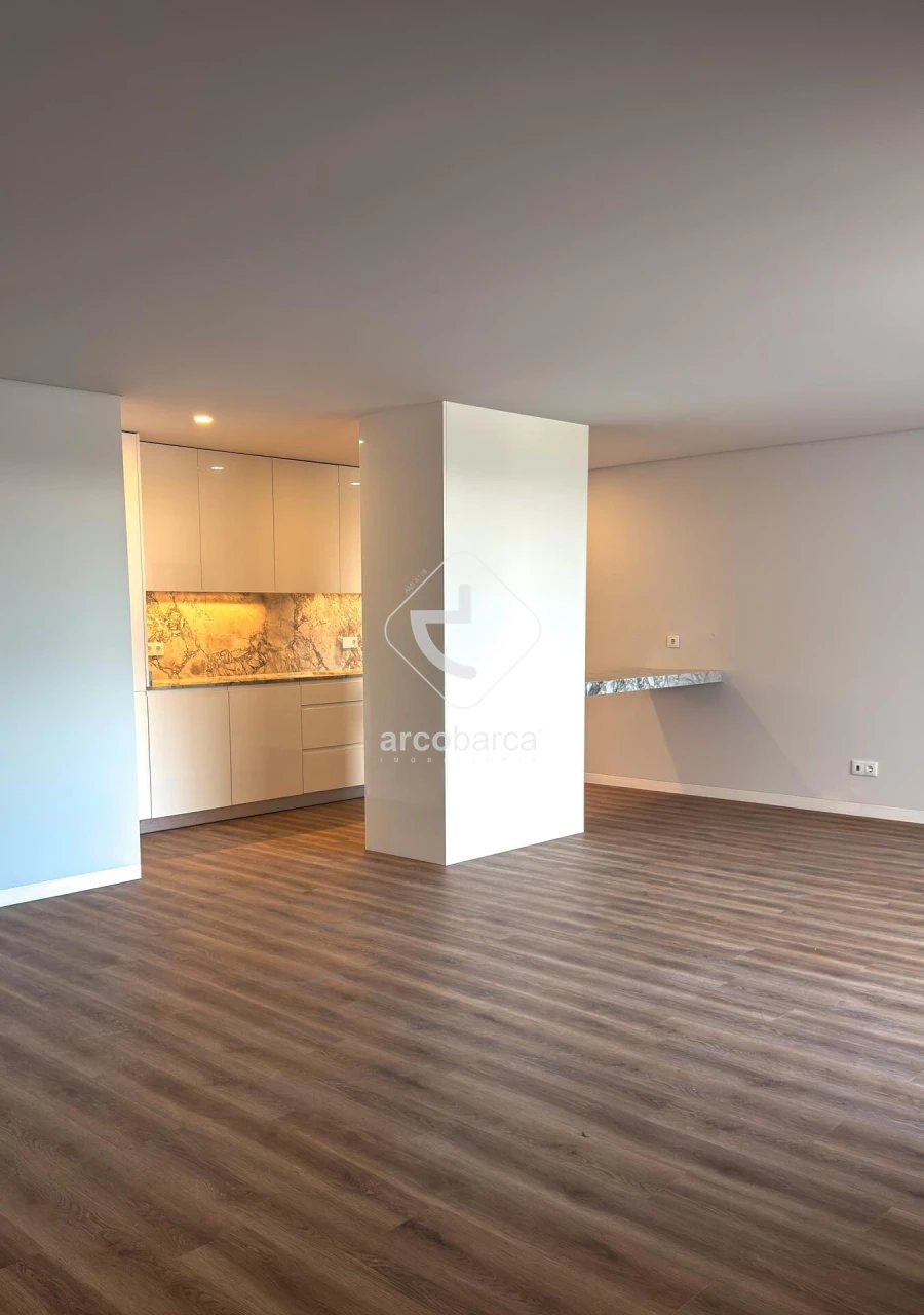 Apartamento T3 para Venda em Subportela, Deocriste e Portela Susã Foto 10