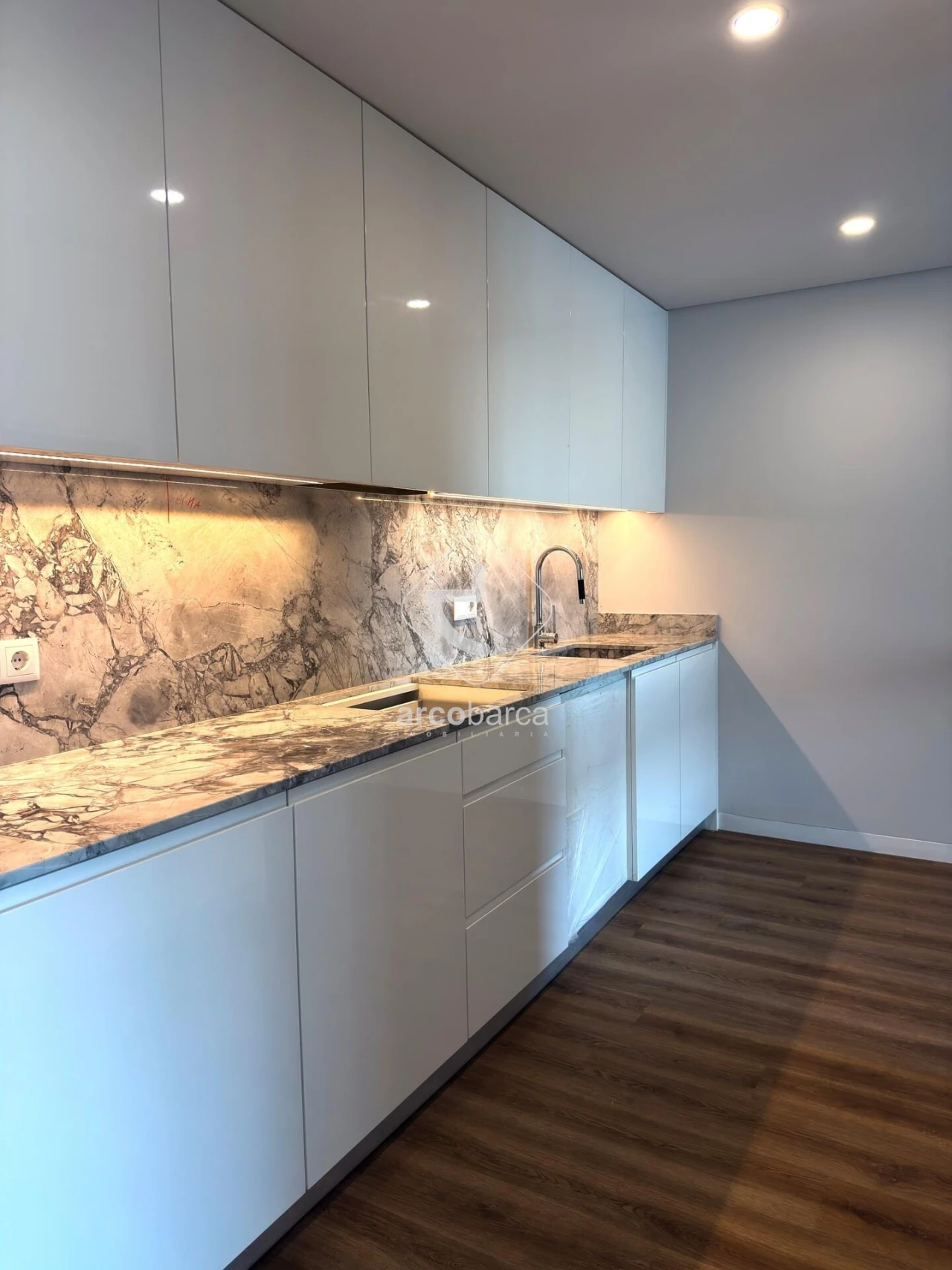 Apartamento T3 para Venda em Subportela, Deocriste e Portela Susã Foto 5