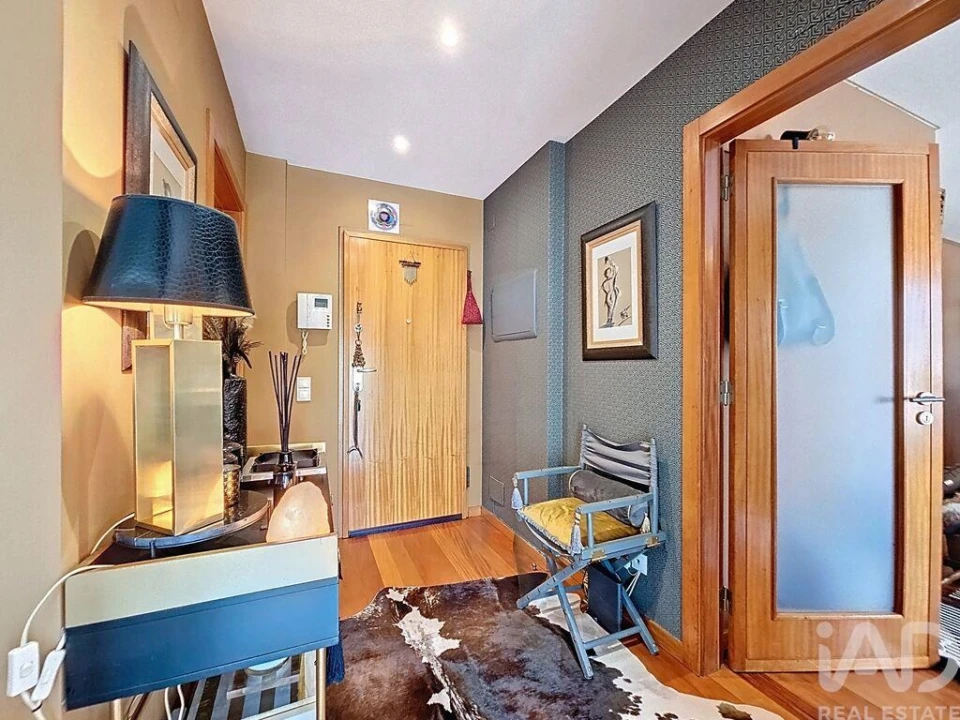 Apartamento T3 para Venda em São Domingos de Rana Foto 24