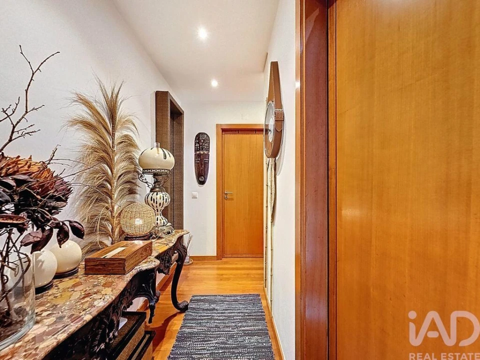 Apartamento T3 para Venda em São Domingos de Rana Foto 13