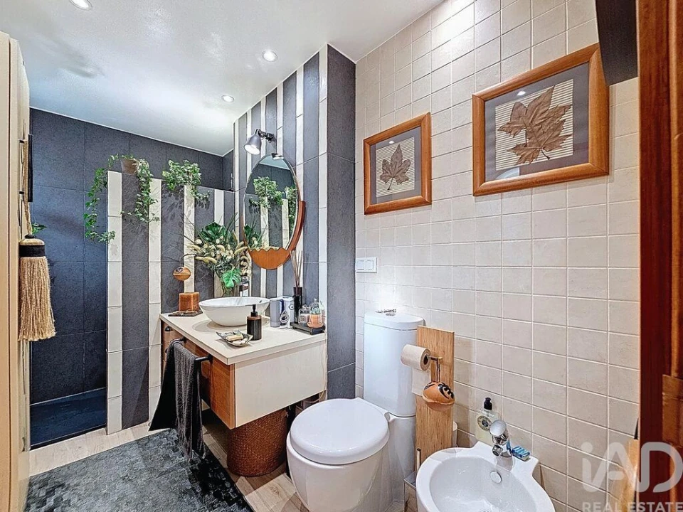 Apartamento T3 para Venda em São Domingos de Rana Foto 21