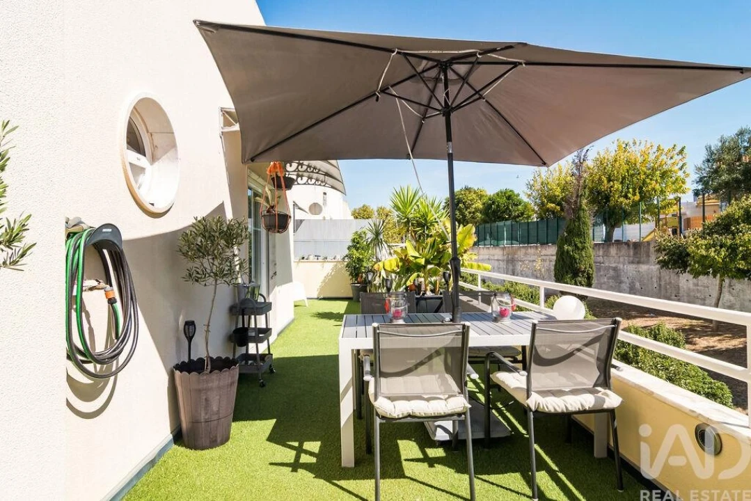 Apartamento T3 para Venda em São Domingos de Rana Foto 30