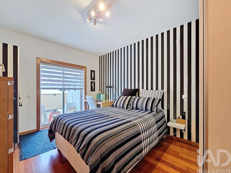 Apartamento T3 para Venda em São Domingos de Rana Foto 26