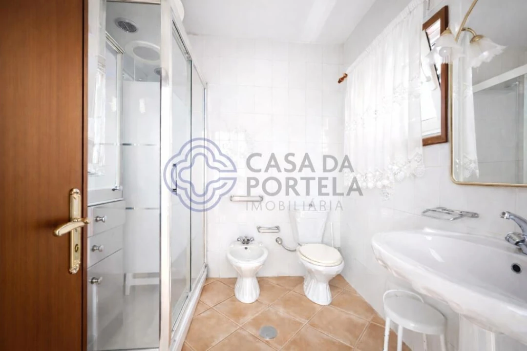 Moradia T2 para Venda em Campo e Sobrado Foto 10