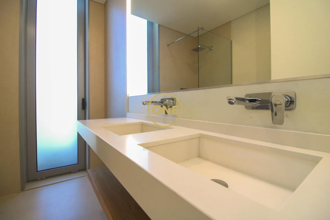 Moradia T4 para Venda em Estreito da Calheta Foto 42