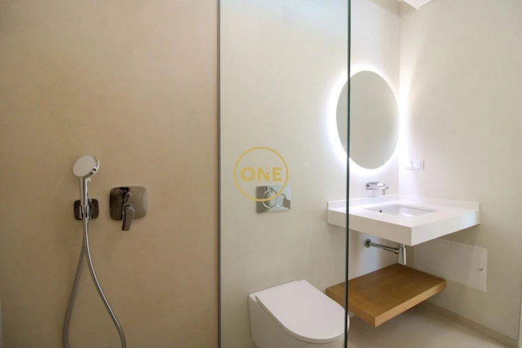 Moradia T4 para Venda em Estreito da Calheta Foto 27