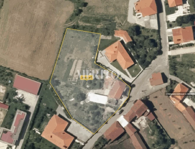 Moradia T4 para Venda em Alheira e Igreja Nova Foto 1