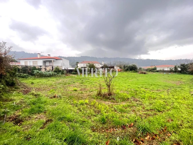 Terreno para Venda em Alheira e Igreja Nova Foto 4