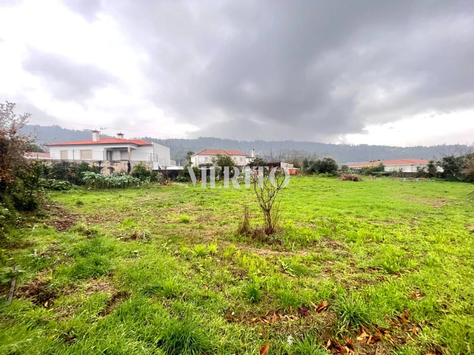 Moradia T4 para Venda em Alheira e Igreja Nova Foto 5