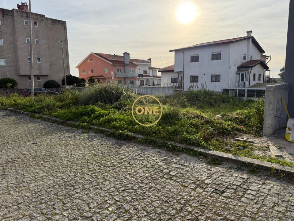 Terreno para Venda em Póvoa de Varzim, Beiriz e Argivai Foto 5
